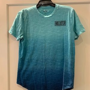 Hollister t-shirt